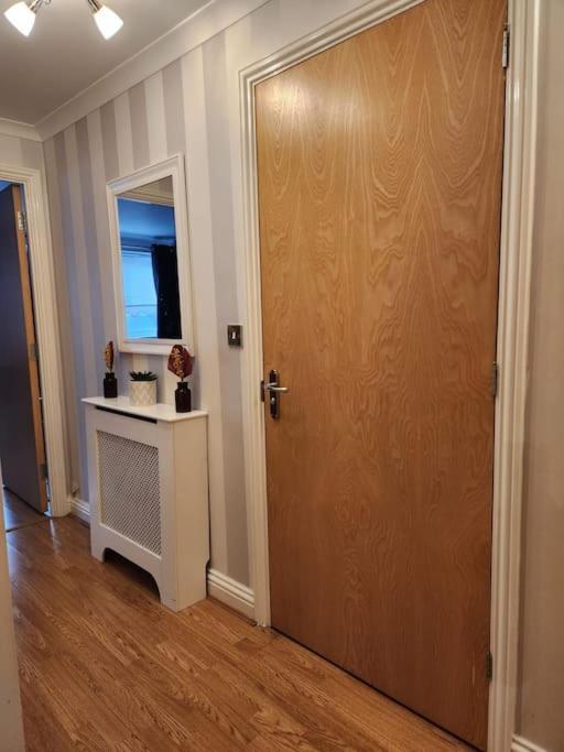 Rgm Hatfield 2 Bedroom Apartment Buitenkant foto