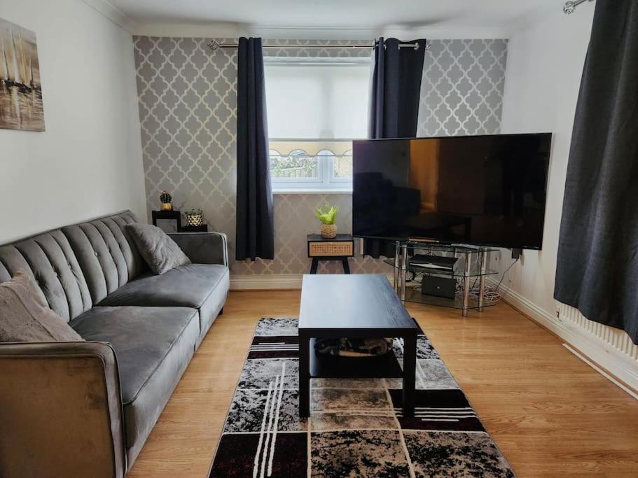 Rgm Hatfield 2 Bedroom Apartment Buitenkant foto