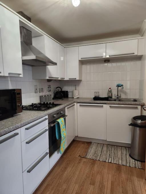 Rgm Hatfield 2 Bedroom Apartment Buitenkant foto